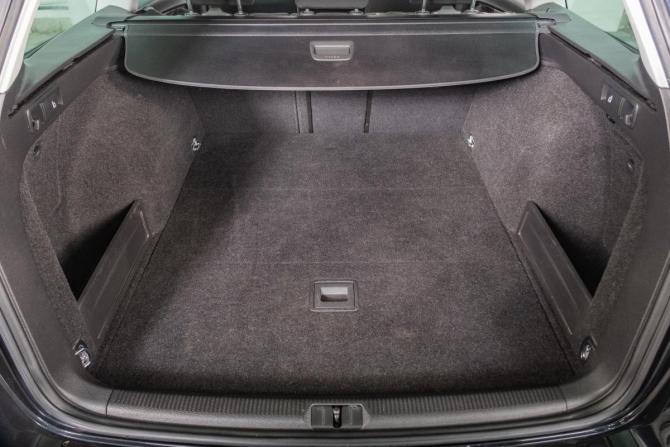 Volkswagen Passat B7 с пробегом 2014 года, цена 1 239 000 рублей, 83000 км, универсал, Автокод Объявления