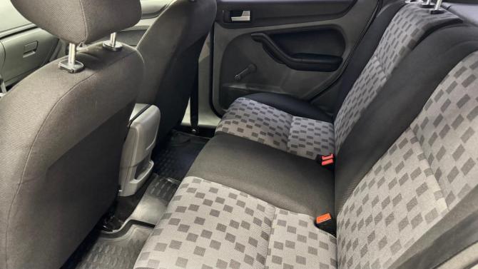 Ford Focus II Рестайлинг с пробегом 2009 года, цена 450 000 рублей, 161146 км, хэтчбек, Автокод Объявления