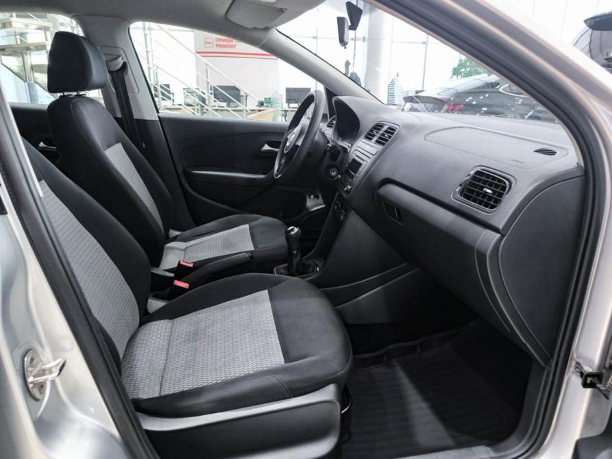 Volkswagen Polo V Казань  - изображение 13