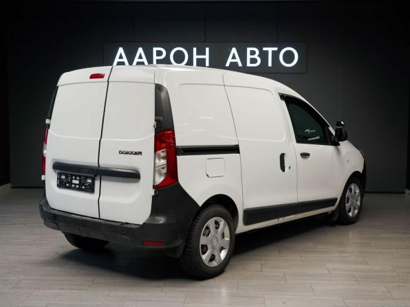 Renault Dokker I с пробегом 2017 года, цена 740 000 рублей, 200259 км, фургон, Автокод Объявления
