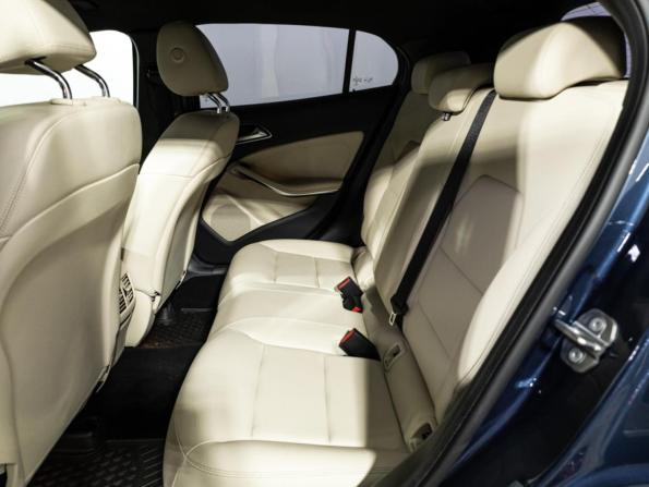 Mercedes-Benz GLA I (X156) Рестайлинг с пробегом 2019 года, цена 2 399 700 рублей, 127709 км, внедорожник, Автокод Объявления