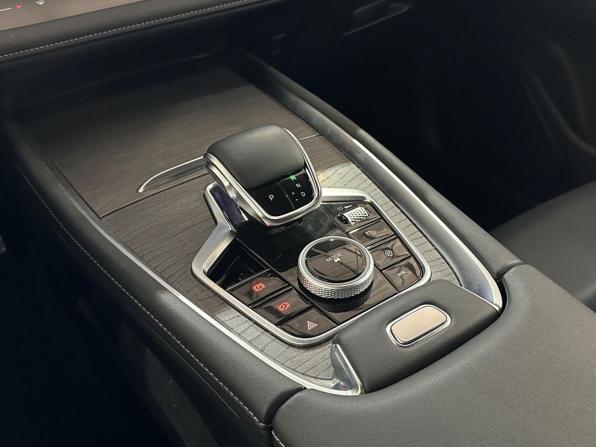 Chery Tiggo 8 Pro Max I Рестайлинг с пробегом 2024 года, цена 2 320 000 рублей, 14240 км, внедорожник, Автокод Объявления