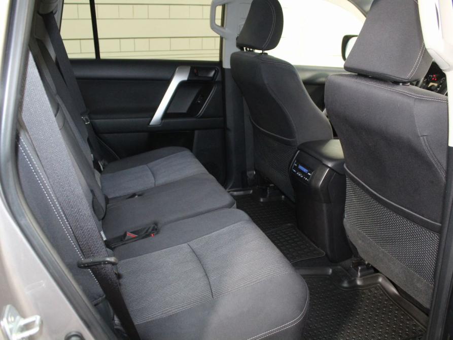 Toyota Land Cruiser Prado 150 Series Рестайлинг 2 Москва  - изображение 25