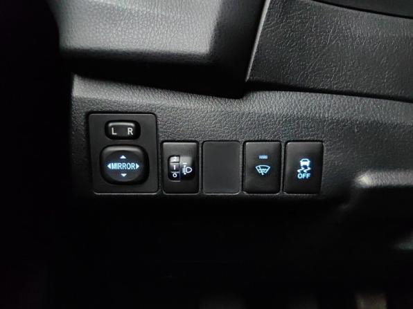 Toyota Corolla XI (E160 E170 E180) с пробегом 2015 года, цена 1 245 000 рублей, 150878 км, седан, Автокод Объявления