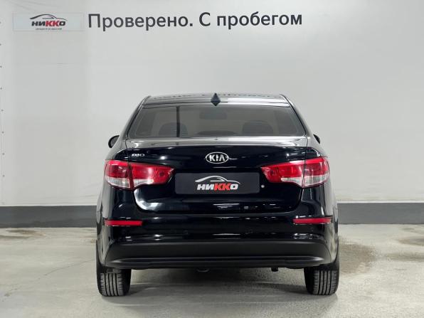 Kia Rio III Рестайлинг с пробегом 2017 года, цена 966 000 рублей, 172746 км, седан, Автокод Объявления