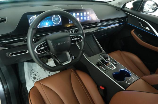 Omoda C5 I с пробегом 2023 года, цена 1 999 000 рублей, 19000 км, внедорожник, Автокод Объявления