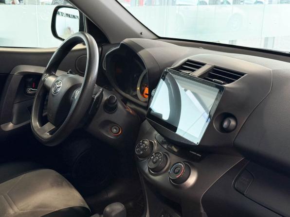 Toyota RAV4 III (XA30) Рестайлинг с пробегом 2011 года, цена 1 775 000 рублей, 153061 км, внедорожник, Автокод Объявления