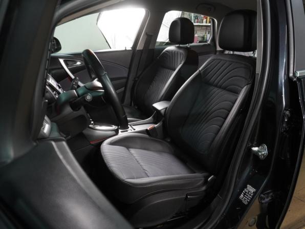 Opel Astra J Рестайлинг с пробегом 2013 года, цена 929 000 рублей, 163298 км, седан, Автокод Объявления
