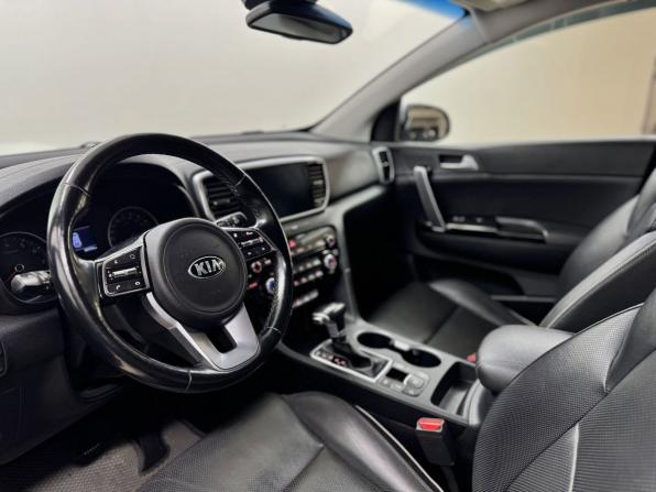 Kia Sportage IV Рестайлинг с пробегом 2021 года, цена 2 700 000 рублей, 89754 км, внедорожник, Автокод Объявления