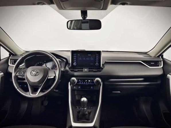 Toyota RAV4 V (XA50) с пробегом 2021 года, цена 3 590 000 рублей, 20657 км, внедорожник, Автокод Объявления