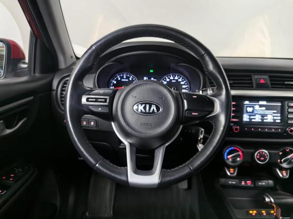 Kia Rio IV с пробегом 2020 года, цена 1 622 000 рублей, 30876 км, седан, Автокод Объявления