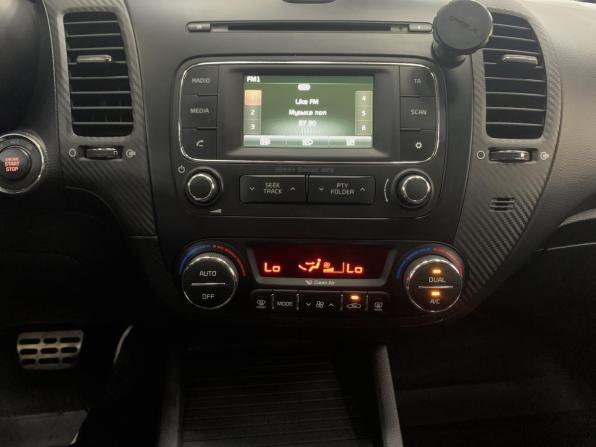 Kia Cerato III с пробегом 2014 года, цена 1 289 000 рублей, 123456 км, седан, Автокод Объявления