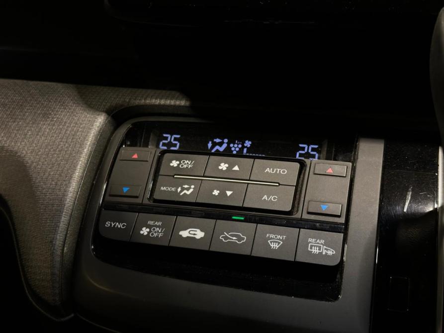 Honda Stepwgn V Челябинск  - изображение 12