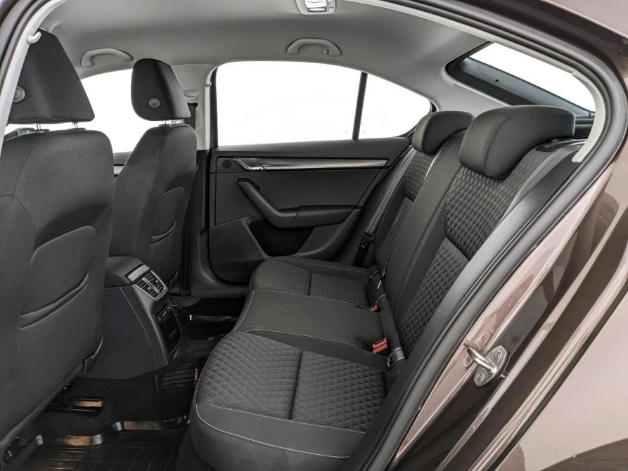 Skoda Octavia III (A7) Рестайлинг Москва  - изображение 18