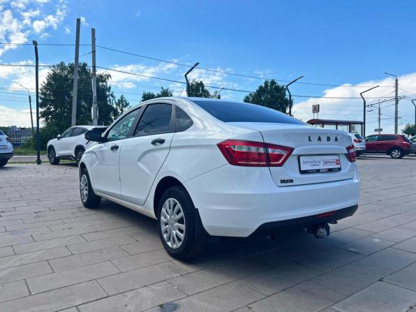 Lada (ВАЗ) Vesta I с пробегом 2021 года, цена 998 100 рублей, 81890 км, седан, Автокод Объявления