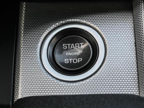 Land Rover Range Rover Evoque I с пробегом 2012 года, цена 2 234 000 рублей, 222716 км, внедорожник, Автокод Объявления