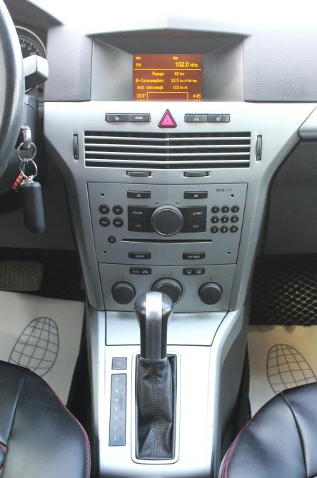 Opel Astra H Рестайлинг Октябрьский  - изображение 14