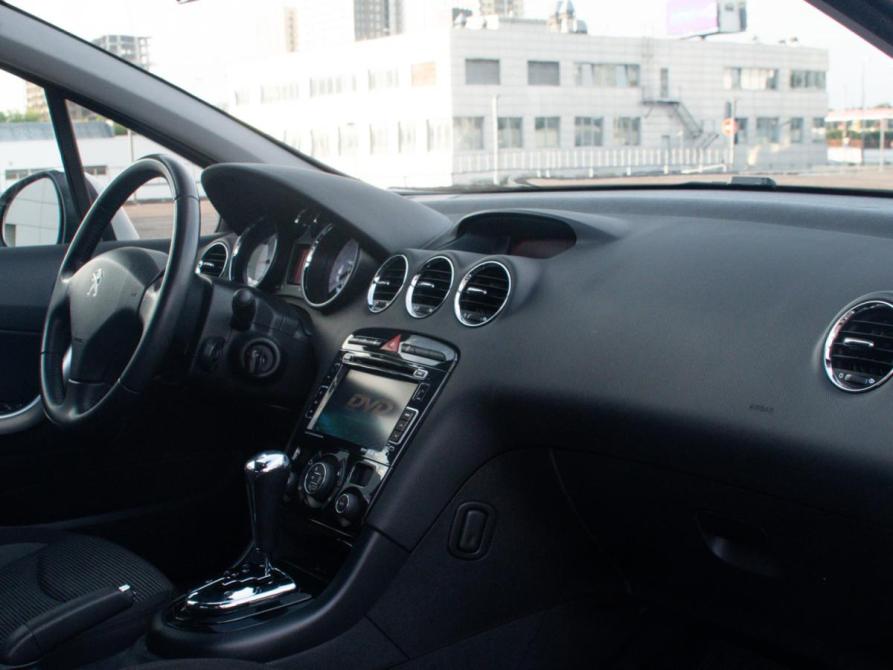 Peugeot 408 I Москва  - изображение 12