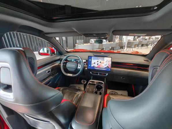 JETOUR DASHING I с пробегом 2023 года, цена 1 958 700 рублей, 27029 км, внедорожник, Автокод Объявления