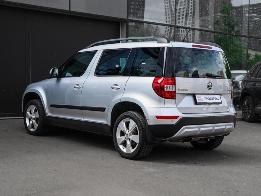 Skoda Yeti I Рестайлинг Москва  - изображение 7