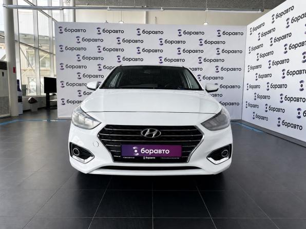 Hyundai Solaris II с пробегом 2019 года, цена 1 350 000 рублей, 102021 км, седан, Автокод Объявления