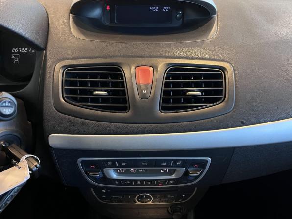 Renault Fluence I с пробегом 2011 года, цена 625 000 рублей, 267220 км, седан, Автокод Объявления