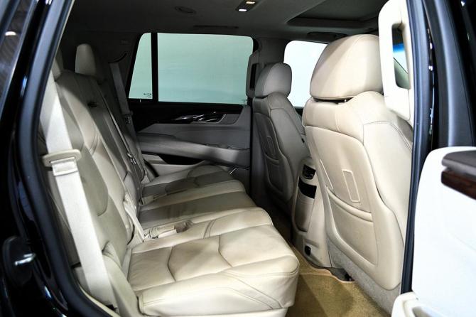 Cadillac Escalade IV с пробегом 2015 года, цена 2 575 000 рублей, 149000 км, внедорожник, Автокод Объявления