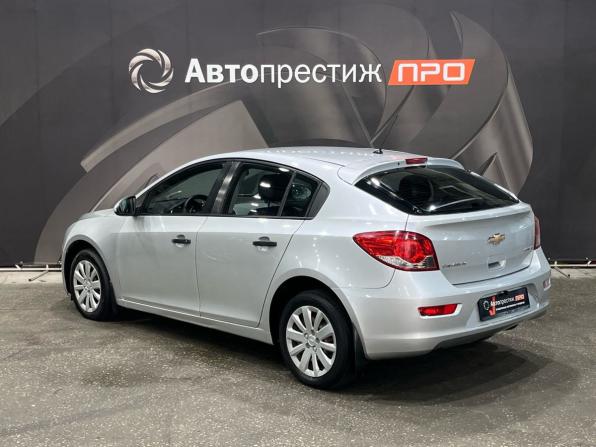 Chevrolet Cruze I Рестайлинг с пробегом 2014 года, цена 570 000 рублей, 391597 км, хэтчбек, Автокод Объявления