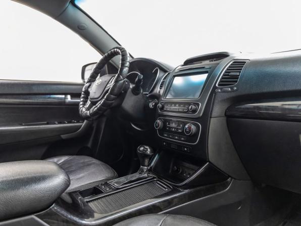 Kia Sorento II Рестайлинг с пробегом 2013 года, цена 1 568 000 рублей, 210589 км, внедорожник, Автокод Объявления