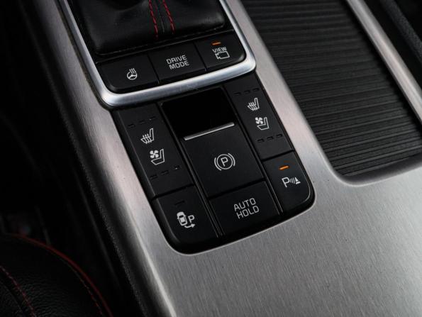 Kia Optima IV Рестайлинг с пробегом 2020 года, цена 2 490 000 рублей, 88186 км, седан, Автокод Объявления