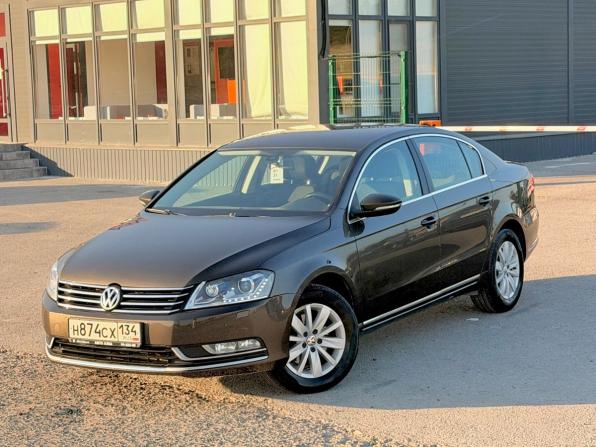 Volkswagen Passat B7 с пробегом 2012 года, цена 1 050 000 рублей, 205000 км, седан, Автокод Объявления