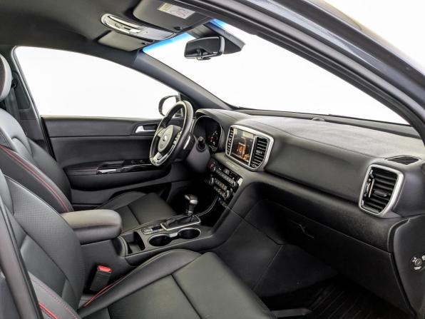 Kia Sportage IV Рестайлинг с пробегом 2021 года, цена 2 885 000 рублей, 52200 км, внедорожник, Автокод Объявления