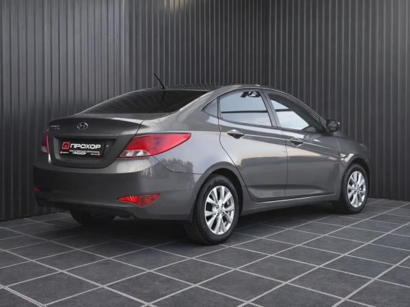 Hyundai Solaris I Рестайлинг с пробегом 2016 года, цена 917 000 рублей, 194493 км, седан, Автокод Объявления