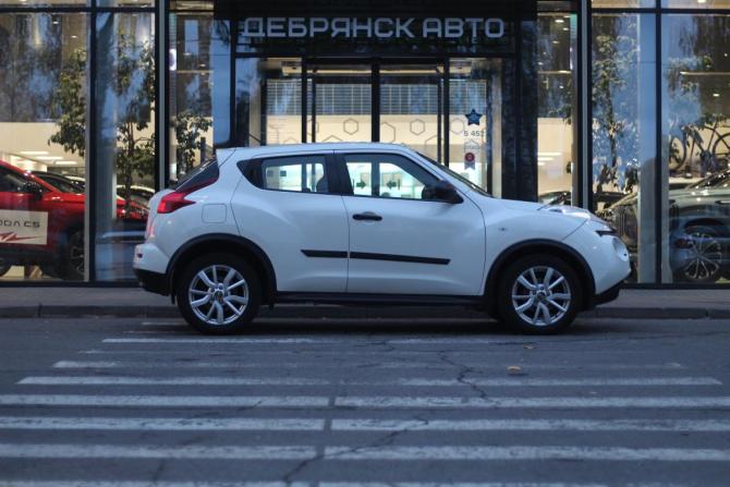 Nissan Juke I с пробегом 2013 года, цена 1 030 000 рублей, 166182 км, внедорожник, Автокод Объявления