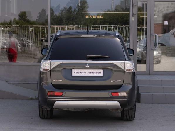 Mitsubishi Outlander III Рестайлинг с пробегом 2014 года, цена 1 900 000 рублей, 132962 км, внедорожник, Автокод Объявления