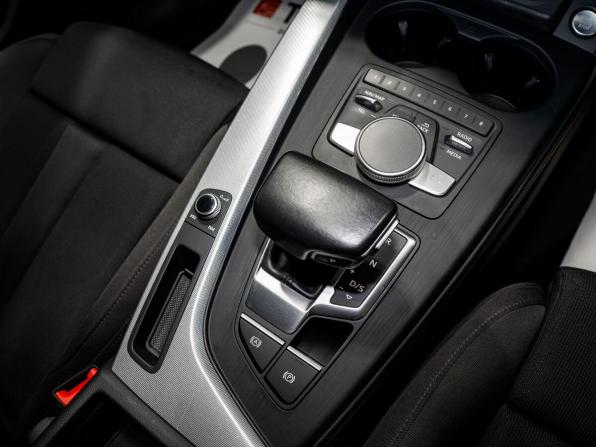 Audi A4 V (B9) с пробегом 2019 года, цена 2 300 000 рублей, 72580 км, седан, Автокод Объявления