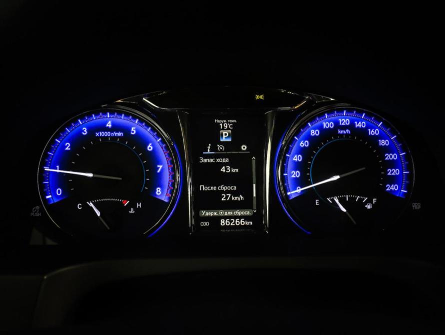 Toyota Camry VII (XV50) Рестайлинг Москва  - изображение 16