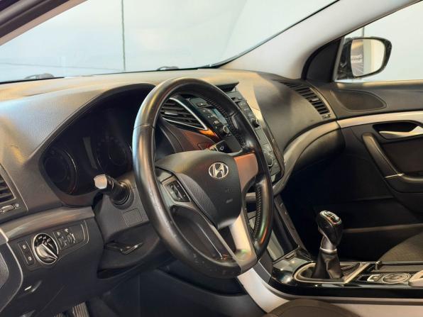 Hyundai i40 I с пробегом 2013 года, цена 815 000 рублей, 207971 км, седан, Автокод Объявления