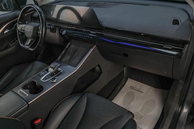 Omoda C5 I с пробегом 2022 года, цена 1 799 000 рублей, 50400 км, внедорожник, Автокод Объявления
