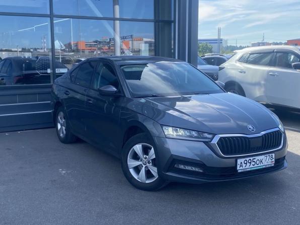 Skoda Octavia IV (A8) с пробегом 2021 года, цена 2 300 000 рублей, 83420 км, лифтбек, Автокод Объявления