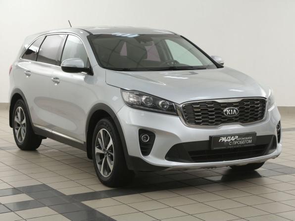 Kia Sorento II Рестайлинг с пробегом 2019 года, цена 2 100 000 рублей, 139000 км, внедорожник, Автокод Объявления