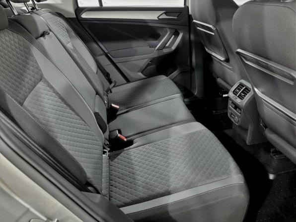 Volkswagen Tiguan II с пробегом 2018 года, цена 2 030 000 рублей, 163151 км, внедорожник, Автокод Объявления