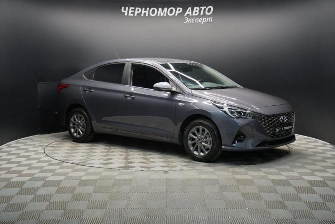 Hyundai Solaris II Рестайлинг с пробегом 2022 года, цена 1 844 000 рублей, 51800 км, седан, Автокод Объявления
