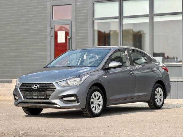Hyundai Solaris II с пробегом 2019 года, цена 1 330 000 рублей, 44252 км, седан, Автокод Объявления