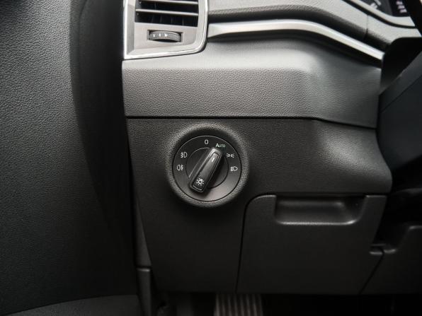 Skoda Karoq I с пробегом 2021 года, цена 2 685 000 рублей, 75170 км, внедорожник, Автокод Объявления