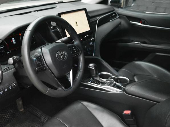 Toyota Camry VIII (XV70) Рестайлинг с пробегом 2022 года, цена 2 690 000 рублей, 157875 км, седан, Автокод Объявления