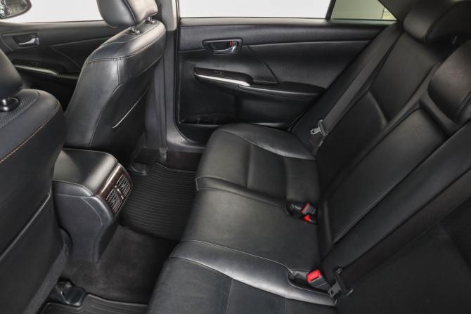 Toyota Camry VII (XV50) Рестайлинг с пробегом 2016 года, цена 1 849 000 рублей, 138000 км, седан, Автокод Объявления