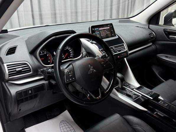 Mitsubishi Eclipse Cross I с пробегом 2018 года, цена 1 949 000 рублей, 140500 км, внедорожник, Автокод Объявления