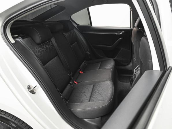 Skoda Octavia III (A7) Рестайлинг с пробегом 2020 года, цена 2 100 000 рублей, 148227 км, лифтбек, Автокод Объявления