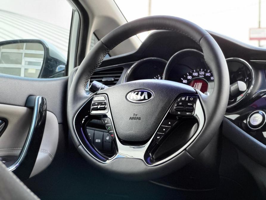 Kia Ceed II Рестайлинг Воронеж  - изображение 11